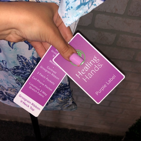 Healing Hands Purple Label Grosgrain Ribbon V-neck Scrub Top - Picture 6 of 15